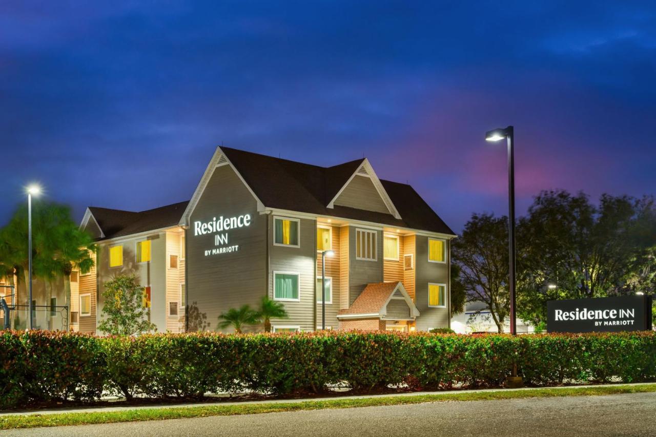 Residence Inn By Marriott Fort Myers Exterior photo