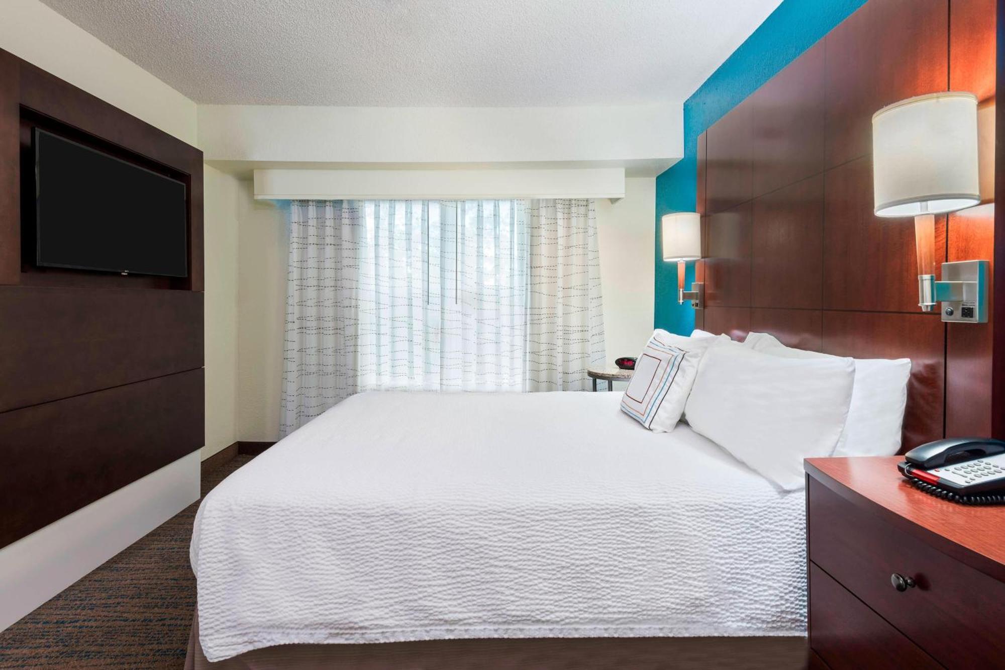 Residence Inn By Marriott Fort Myers Exterior photo
