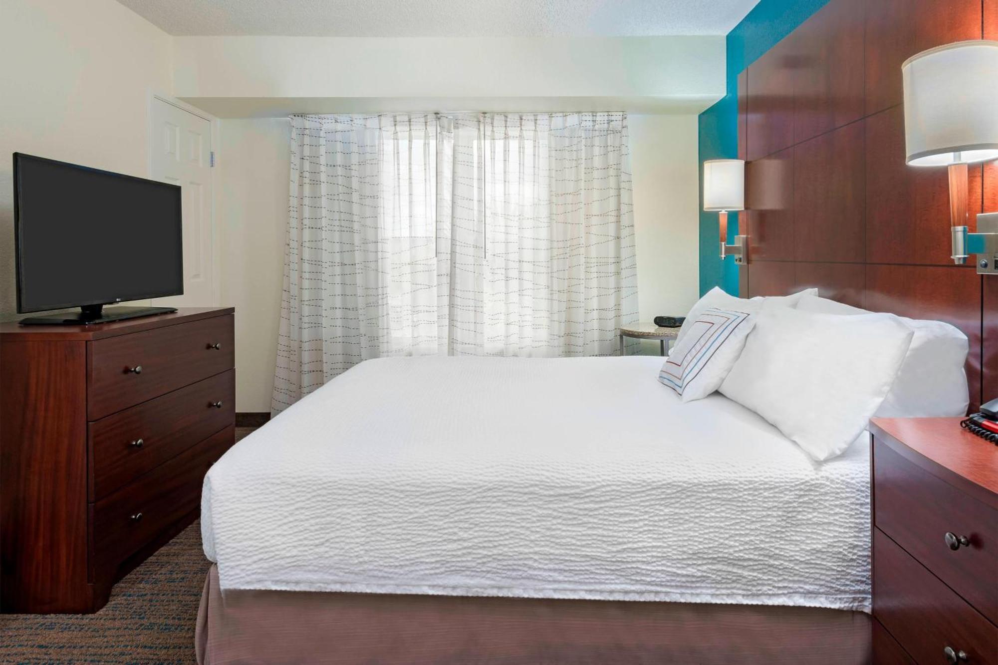 Residence Inn By Marriott Fort Myers Exterior photo
