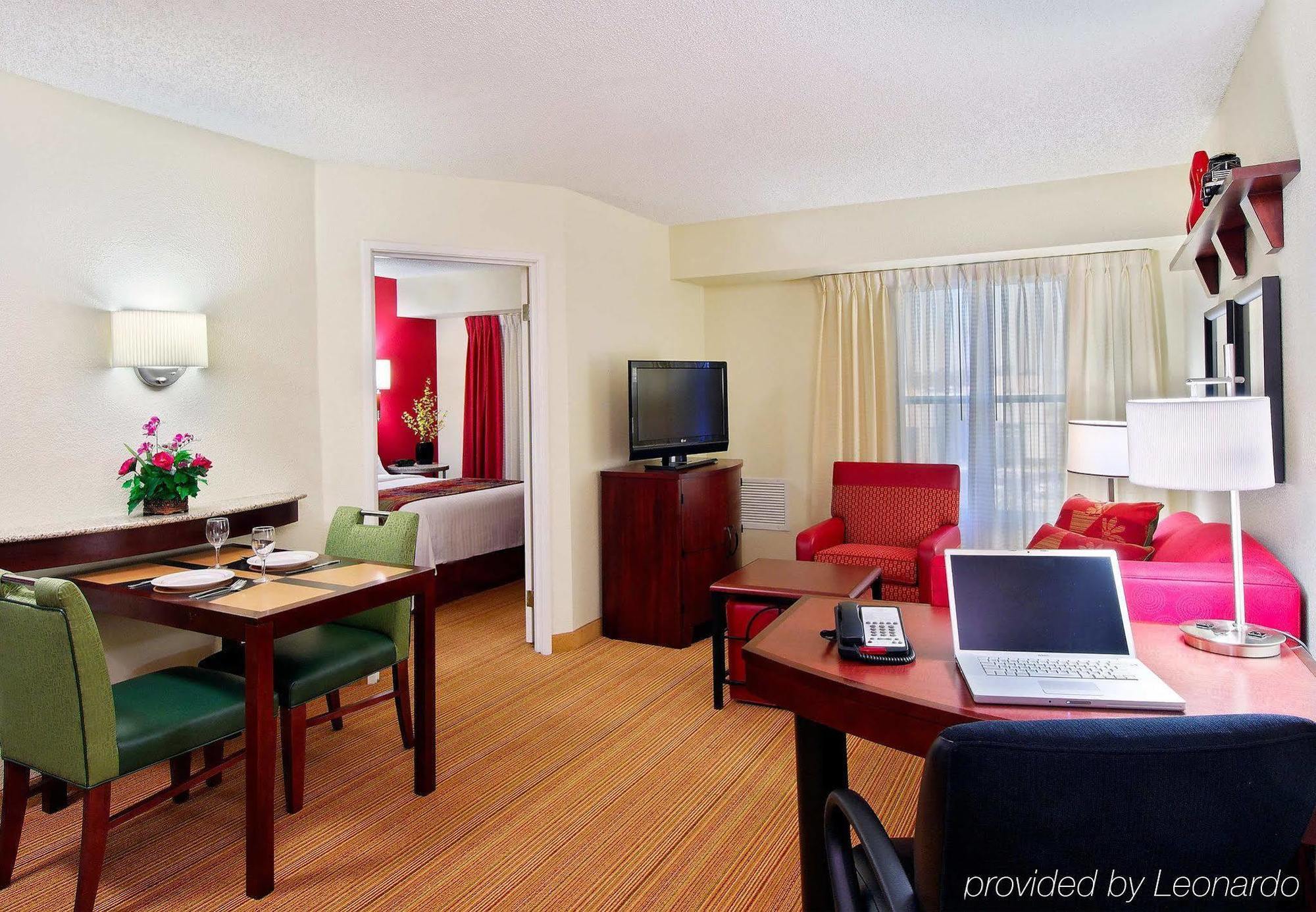 Residence Inn By Marriott Fort Myers Exterior photo